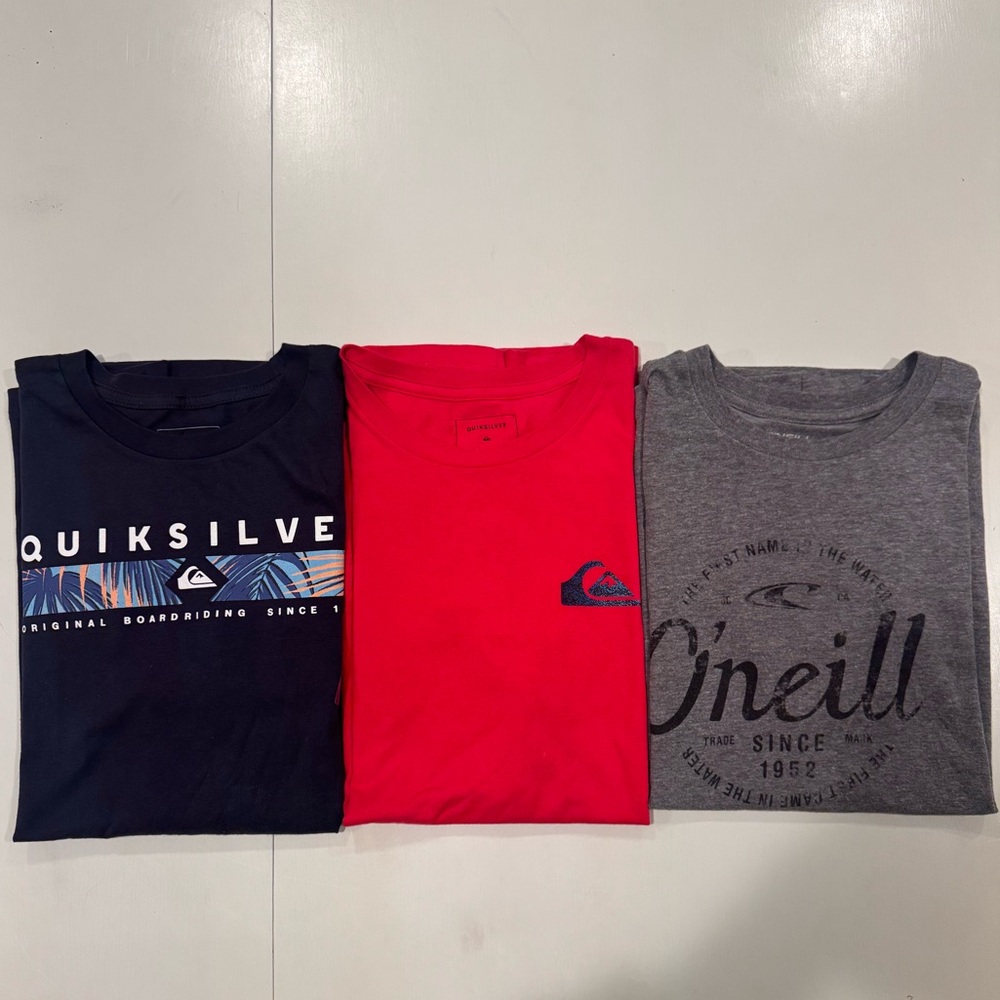 3 Boys XL T-shirts | Quicksilver & O’neil